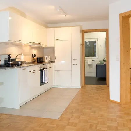 Ferienunterkunft Furnerschhus Fuer 4 Personen In