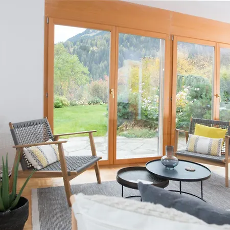 Ferienunterkunft Furnerschhus Fuer 4 Personen In Apartment Churwalden