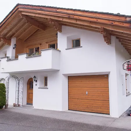 Ferienunterkunft Furnerschhus Fuer 4 Personen In * Churwalden
